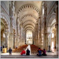 Basilique de Vézelay, photo Heinz Theuerkauf,32.jpg